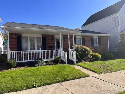 620 Fourth Ave, Ford City, PA 16226
