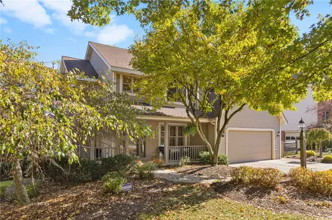 1388 Royal Oak Dr, Wexford, PA 15090