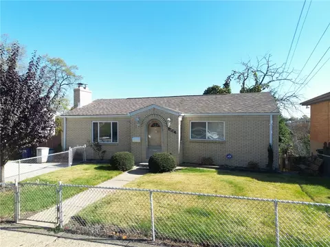 1715 Fallowfield Ave, Pittsburgh, PA 15216