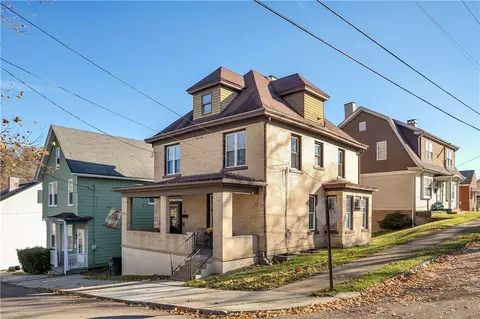 311 Meade St, Monongahela, PA 15063