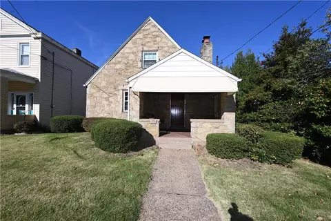 353 Raymond St, Pittsburgh, PA 15218