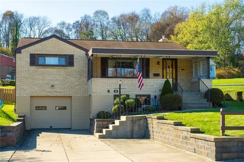 36 Emma Dr, Pittsburgh, PA 15223