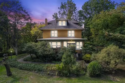 101 Fairway Ln, Pittsburgh, PA 15238