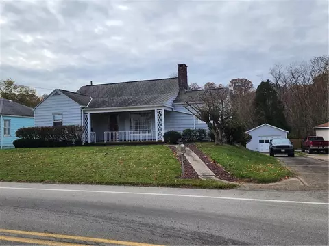 2651 River Rd, Vandergrift, PA 15690 photo 3