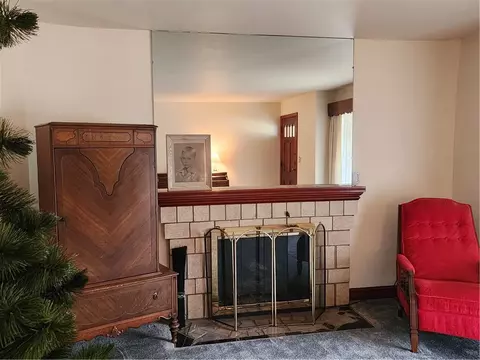2651 River Rd, Vandergrift, PA 15690 photo 12