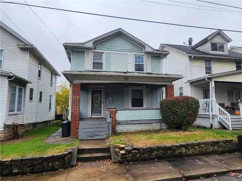 482 Mecklem Ave, Rochester, PA 15074