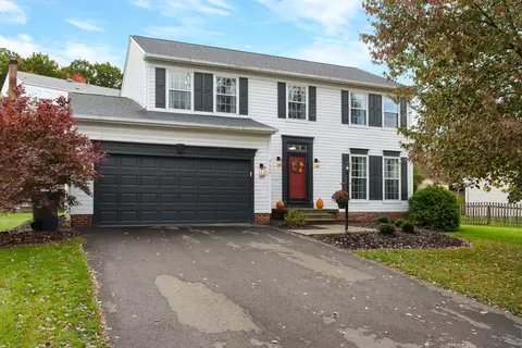 340 Valerie Dr, Cranberry Township, PA 16066