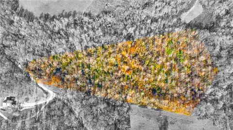 000 Grover Rd, Ohiopyle, PA 15470