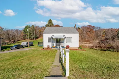481 Crawford Run Rd, Cheswick, PA 15024