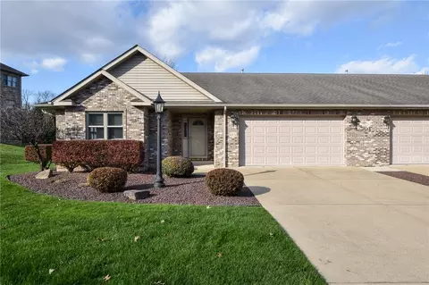 113 A Blossom Dr, Butler, PA 16001