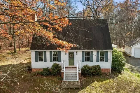 158 Becker Rd, Butler, PA 16002