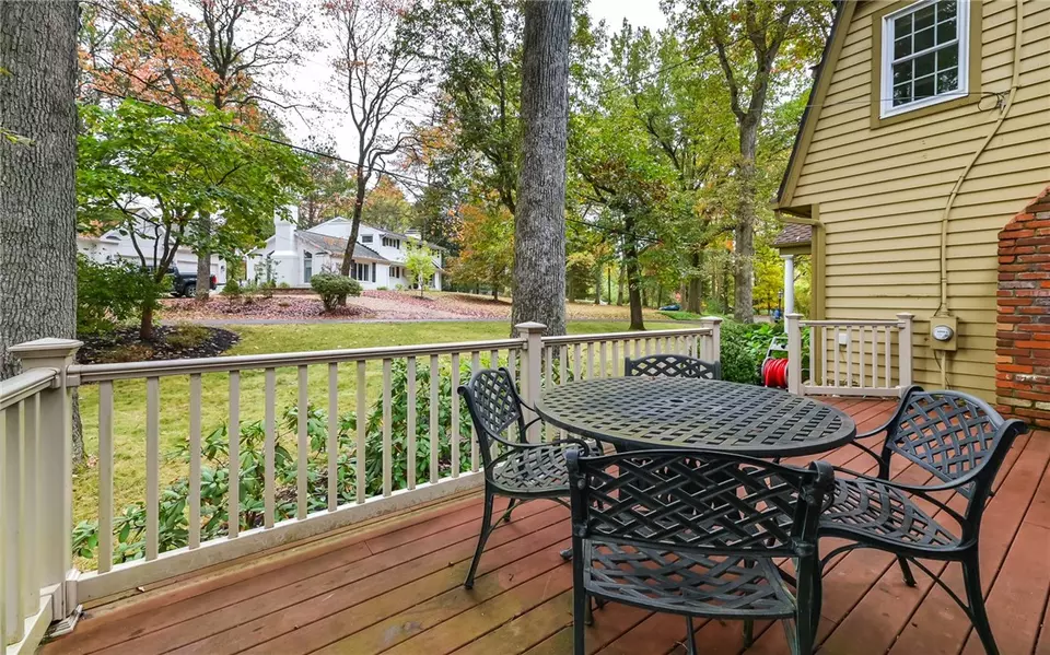  2136 Laurel Ln, Allison Park, PA 15101 photo 43
