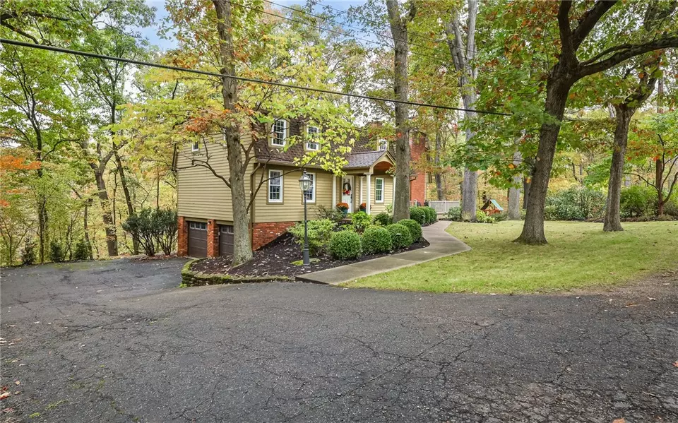  2136 Laurel Ln, Allison Park, PA 15101 photo 46