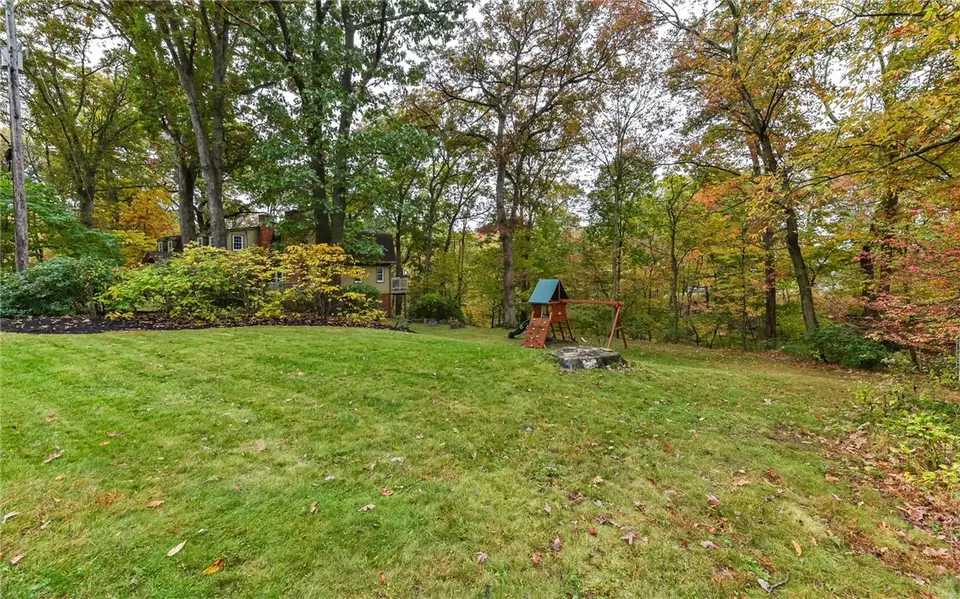  2136 Laurel Ln, Allison Park, PA 15101 photo 44