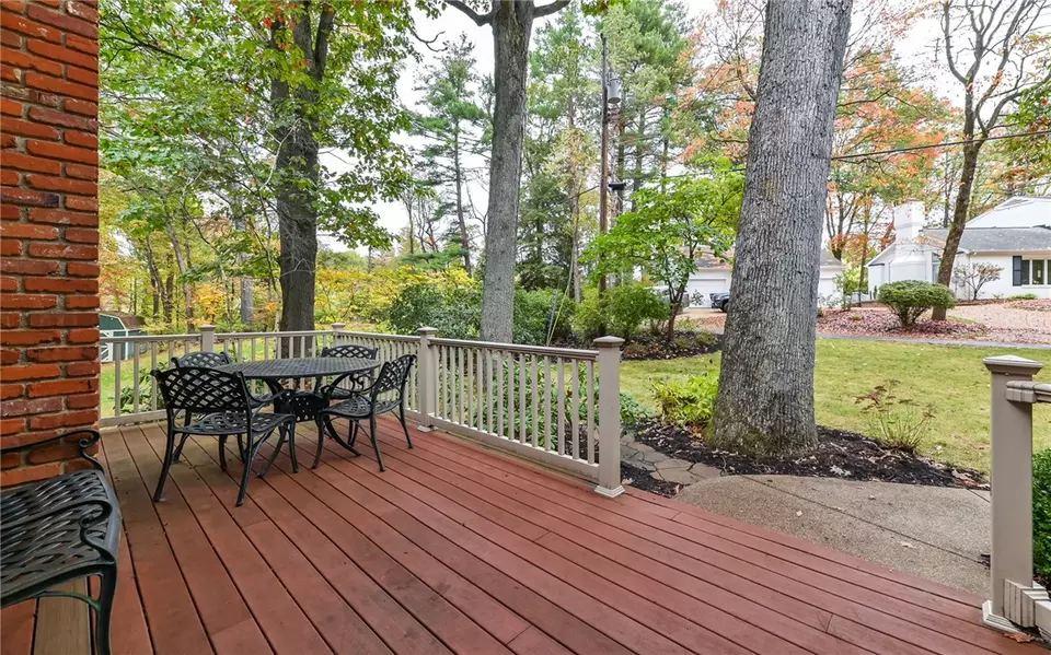  2136 Laurel Ln, Allison Park, PA 15101 photo 42