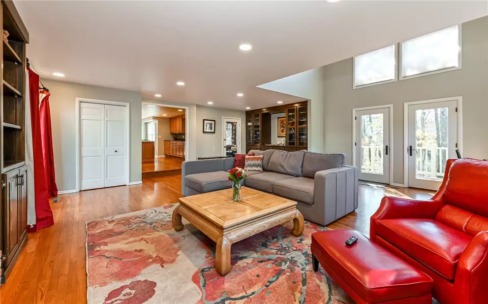  2136 Laurel Ln, Allison Park, PA 15101 photo 21