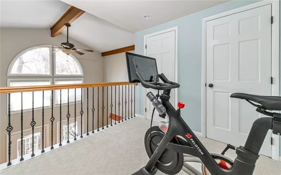  2136 Laurel Ln, Allison Park, PA 15101 photo 22