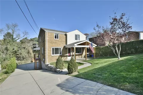 1423 Main St, Bridgeville, PA 15017