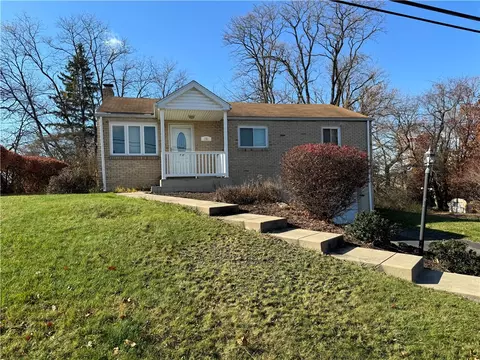 121 Forliview Rd, Glenshaw, PA 15116