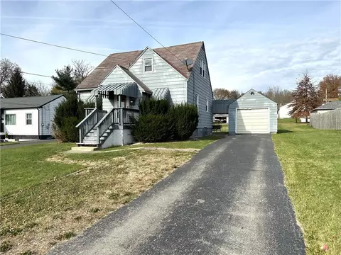 102 Worthington Ave, New Castle, PA 16105