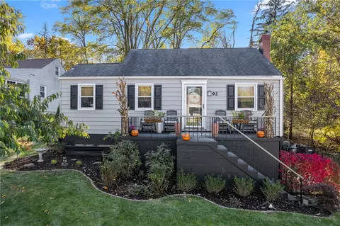 92 Adams Dr, Pittsburgh, PA 15241