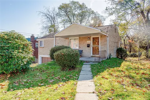 10400 Lindberg Ave, Pittsburgh, PA 15235