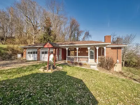 1041 Monaca Rd, Monaca, PA 15061 photo 2