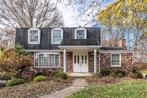 3715 Aurelia Dr, Allison Park, PA 15101