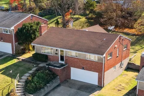 182 Travis Dr, Pittsburgh, PA 15236