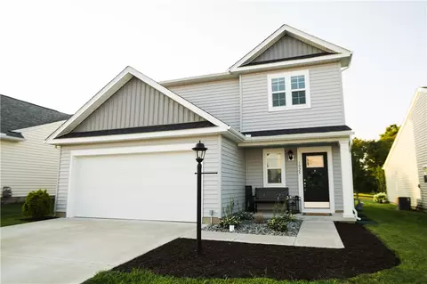 1025 Colonial Dr, Uniontown, PA 15401