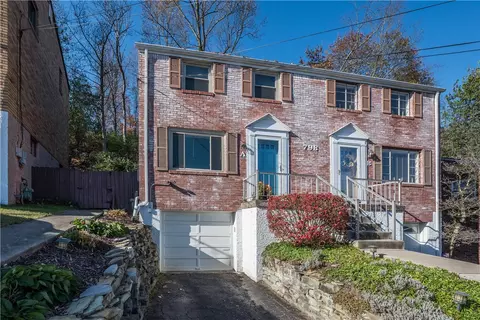 798 Cooke Dr #A, Pittsburgh, PA 15234