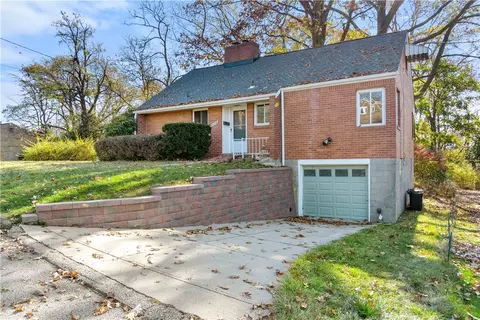 10348 Lindberg Ave, Pittsburgh, PA 15235