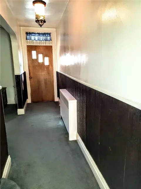 1806 Eberhardt St, Pittsburgh, PA 15212 photo 3