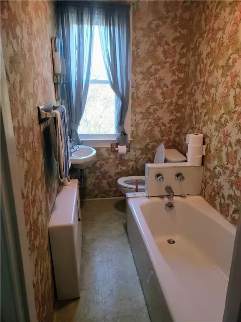 1806 Eberhardt St, Pittsburgh, PA 15212 photo 20