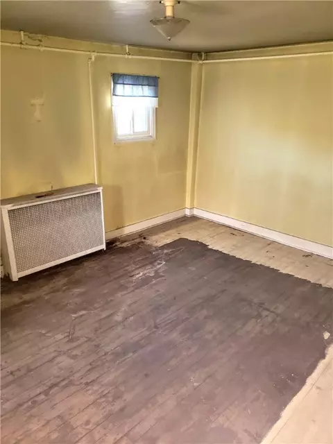 1806 Eberhardt St, Pittsburgh, PA 15212 photo 24