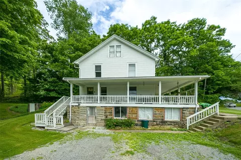 5562 Sandy Lake Polk Rd, Sandy Lake, PA 16145