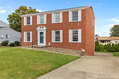 212 Bainbridge Dr, Aliquippa, PA 15001
