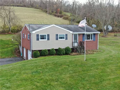 150 Letherman Bridge Rd, Scenery Hill, PA 15360