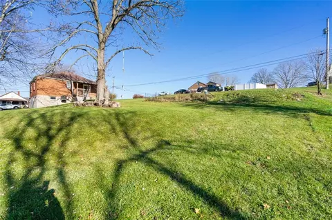428 4th Ave, New Eagle, PA 15067 photo 22
