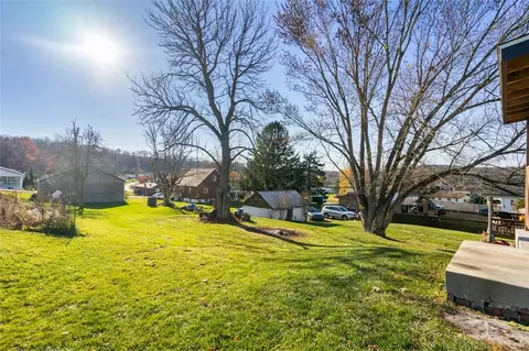 428 4th Ave, New Eagle, PA 15067 photo 21
