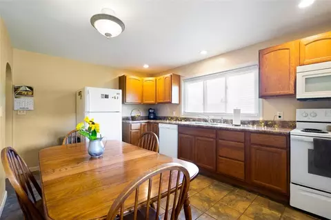 428 4th Ave, New Eagle, PA 15067 photo 7
