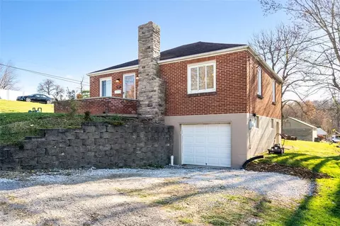 428 4th Ave, New Eagle, PA 15067 photo 3