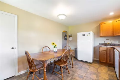 428 4th Ave, New Eagle, PA 15067 photo 6