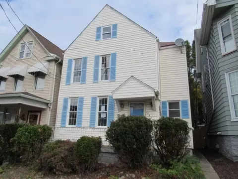 157 Frothingham Ave, Jeannette, PA 15644
