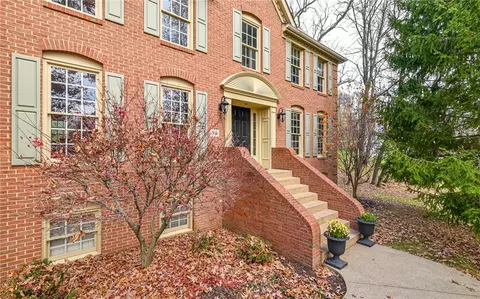 1703 Saw Grass Ct, Pittsburgh, PA 15237