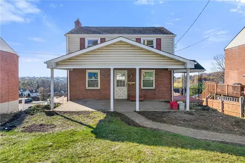820 Brierly Ln, West Mifflin, PA 15122
