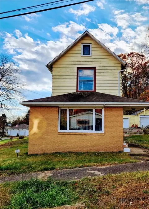 111 Wilder St, New Castle, PA 16102