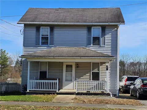 303 Franklin St, Kennerdell, PA 16374