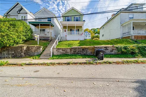 250 W 9th, West Homestead, PA 15120