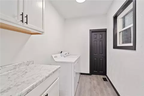 225 Sherman Ave, Vandergrift, PA 15690 photo 16